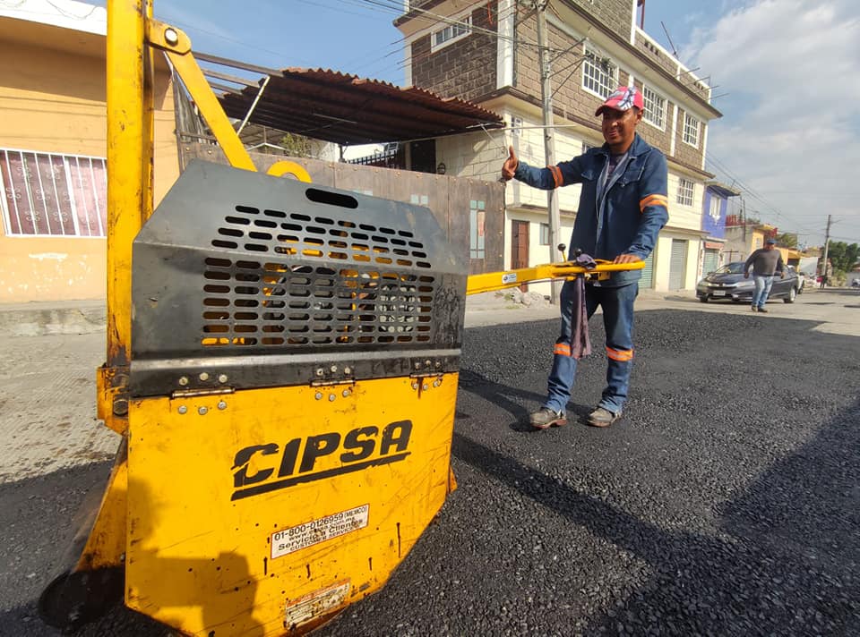 1671818019 Nos encontramos trabajando sobre la calle Abasolo colonia Hidalgo Agradecemo