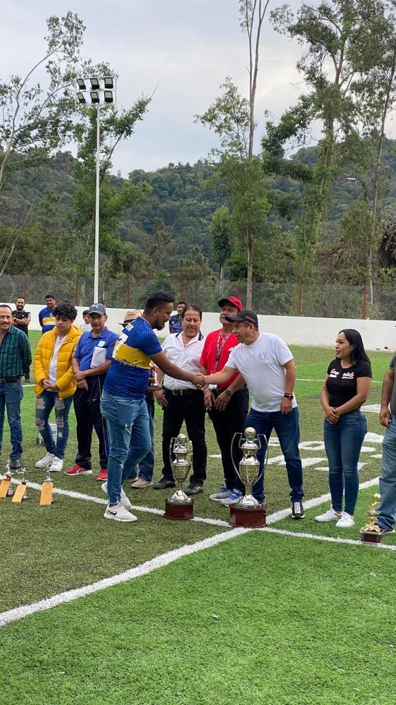 1671980310 337 Reiterando su compromiso con el deporte el Presidente Municipal Lic