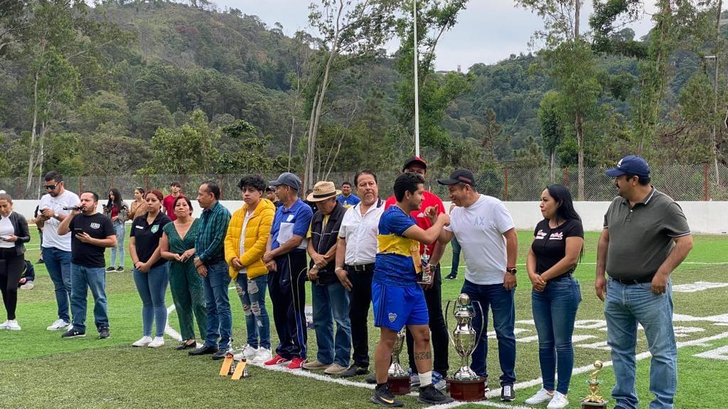 1671980311 686 Reiterando su compromiso con el deporte el Presidente Municipal Lic