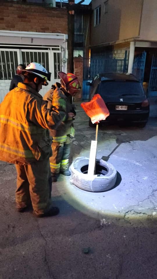 1672259374 798 Nuestros elementos de la Coordinacion de Proteccion Civil y Bomberos