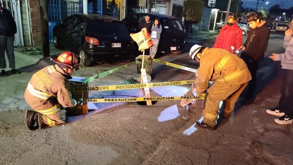 1672259383 Nuestros elementos de la Coordinacion de Proteccion Civil y Bomberos