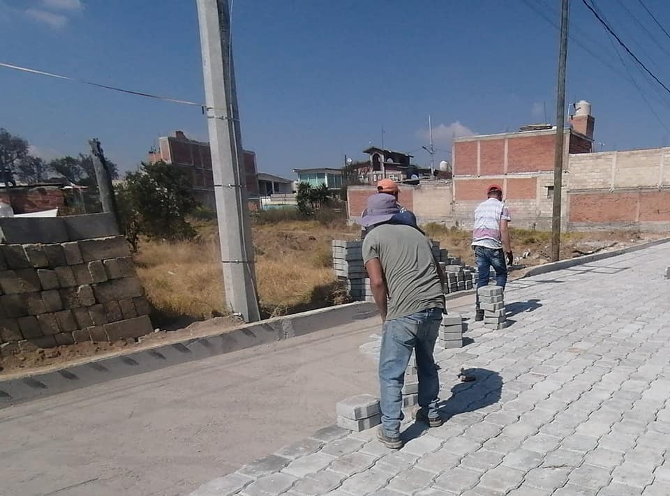 1672523432 672 La Direccion Metepec Obras Publicas continua trabajando en San Bartolome