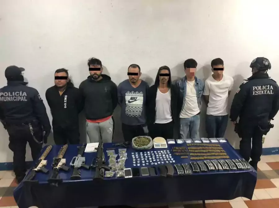 Atrapan policias de la SSEM y policia municipal de Tenango jpg