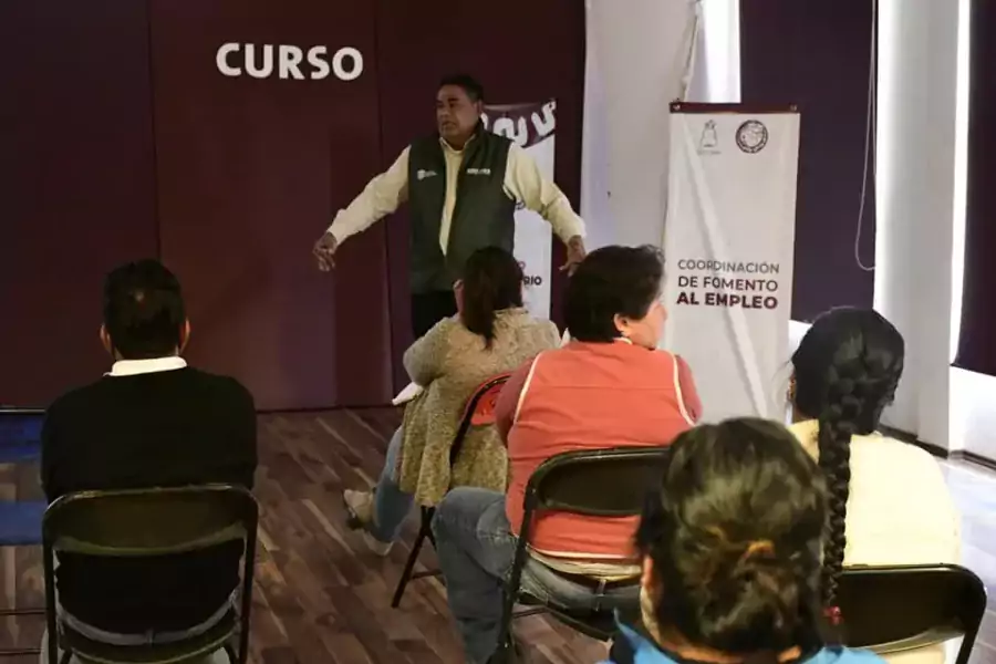 Con la conferencia Registro de Marca Otzolotepec se capacita para jpg