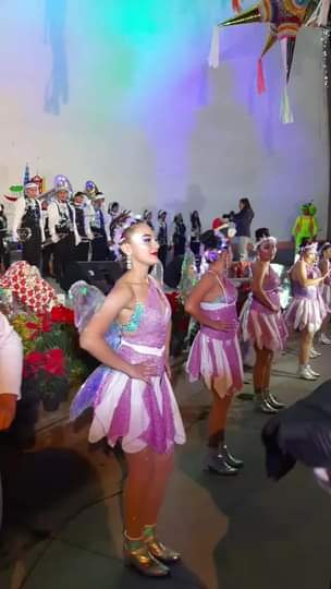 Desfile Navideno en el Parque de la Cruz con la