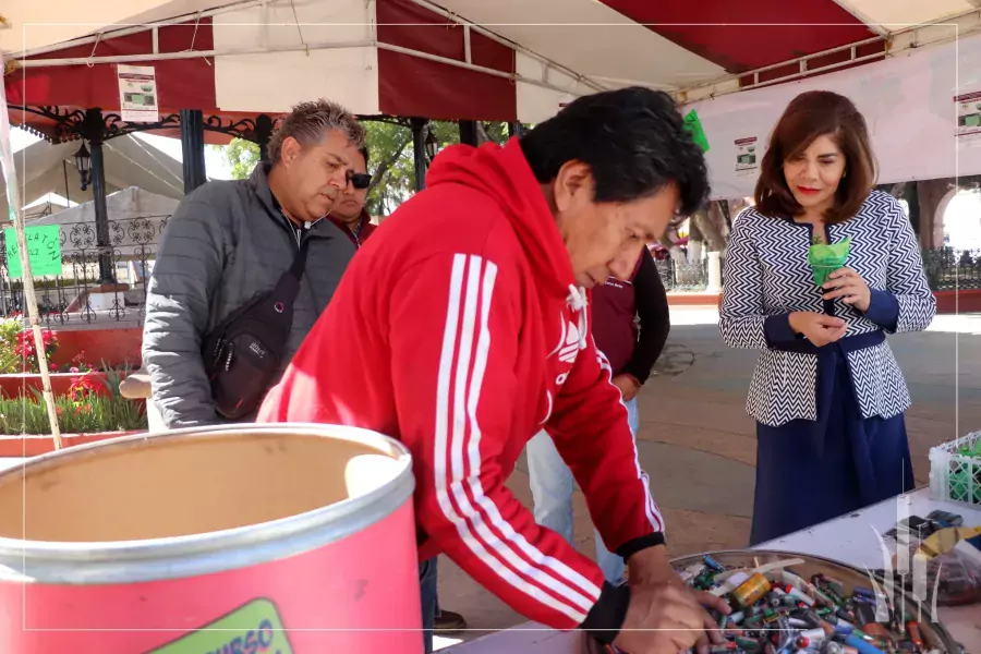 El dia de hoy nuestra presidenta municipal Lcda Elena Garcia jpg