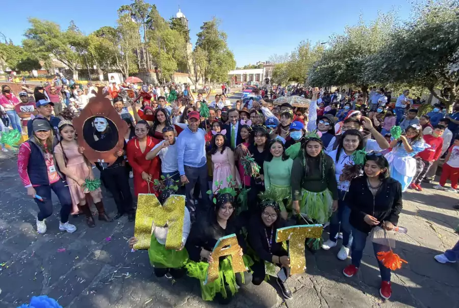 En conmemoracion al XXIV Aniversario del TESJo los alumnos participaron jpg