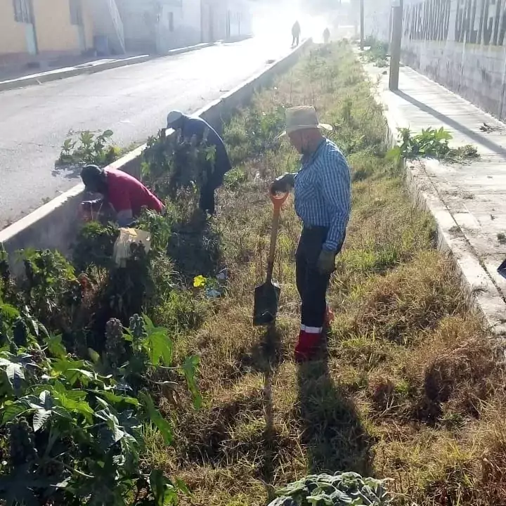 La Direccion de Servicios Publicos de Otumba realizo limpia de jpg