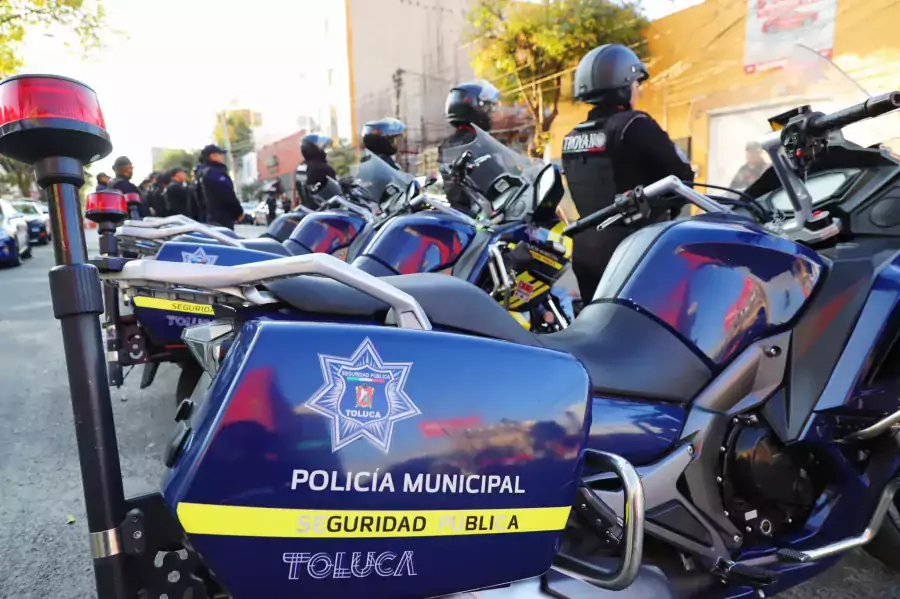 Nuestros elementos de Seguridad y Proteccion de Toluca resguardan las jpg