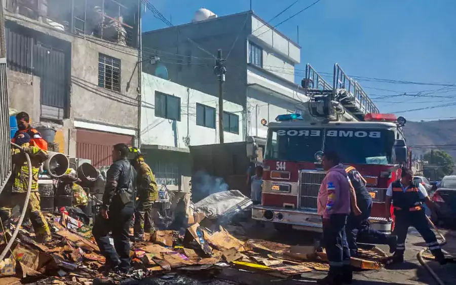 PcYBomberos Agradezco a Proteccion Civil y H Cuerpo de jpg