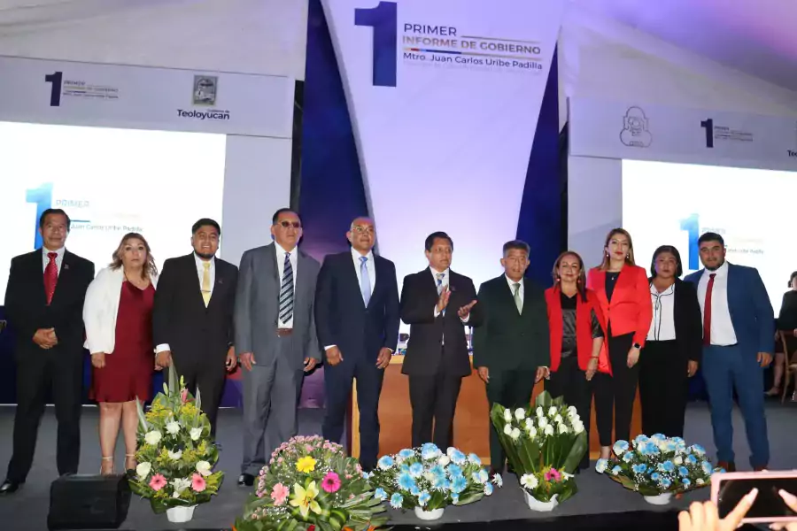 Primer Informe de Gobierno El Gobierno de Teoloyucan encabezado por jpg