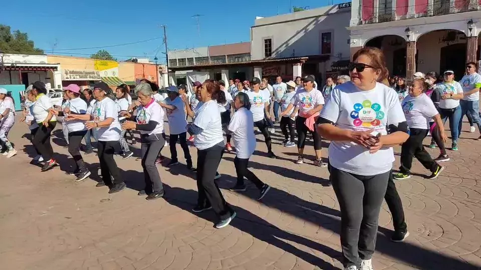 ¡Bailaton con Causa por parte del DIF Otumba 2022 2024 En jpg