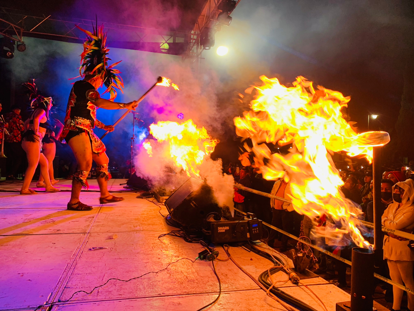 1672688851 102 RECIBIMOS EL ANO NUEVO CON FERIA MUSICA PIROTECNIA Y BAILE