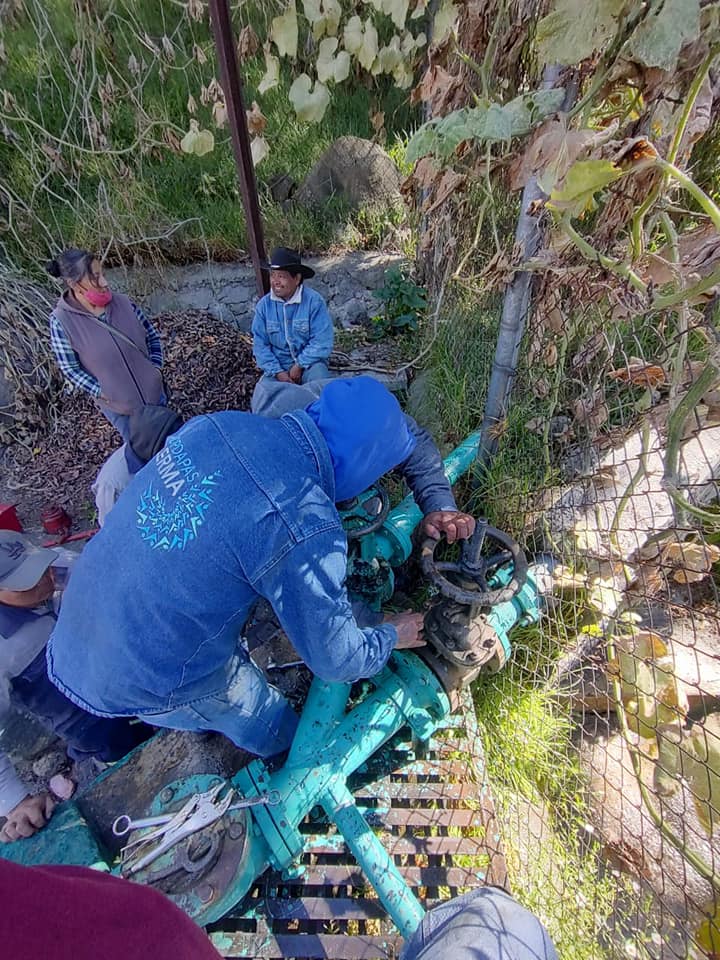 1672753734 455 Personal de Opdapas Lerma coloca valvulas en rebombeo Ameyalco seguimos