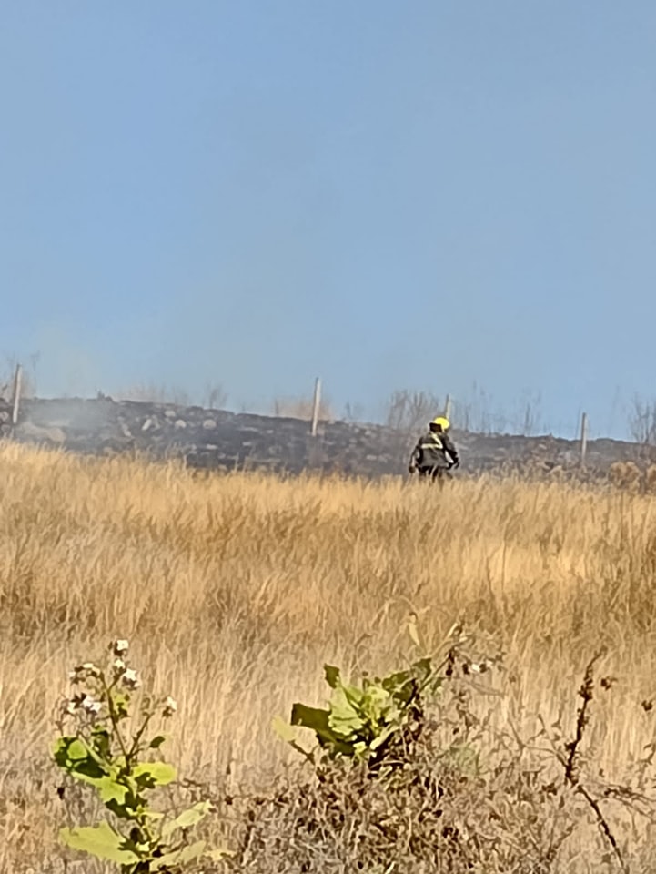 1672865874 238 Elementos del equipo de Bomberos de AtizapanDeZaragoza trabajan para sofocar