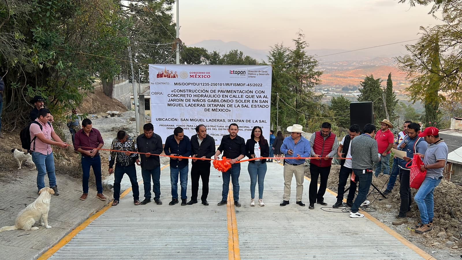 1673012146 306 Esta tarde el Lic Edgar Misael Ocampo Ayala inauguro una