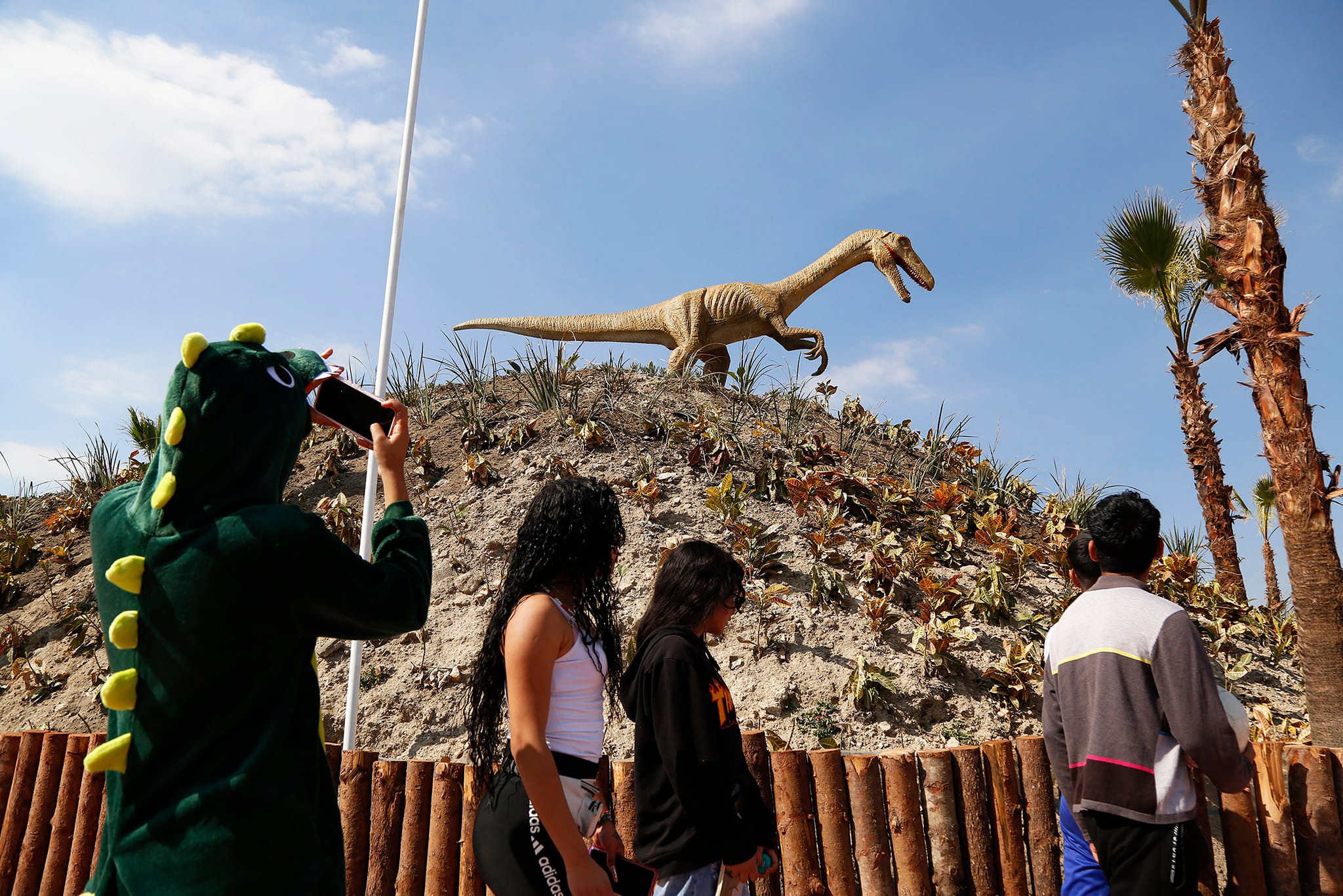 1673119272 358 MILES DE PERSONAS ASISTEN A LA INAUGURACION DEL PARQUE DE