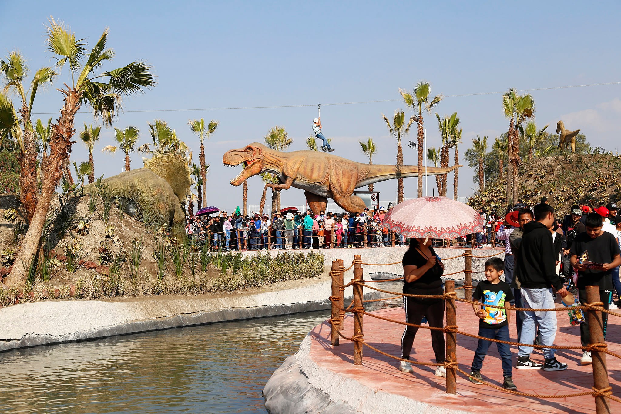 1673119272 916 MILES DE PERSONAS ASISTEN A LA INAUGURACION DEL PARQUE DE