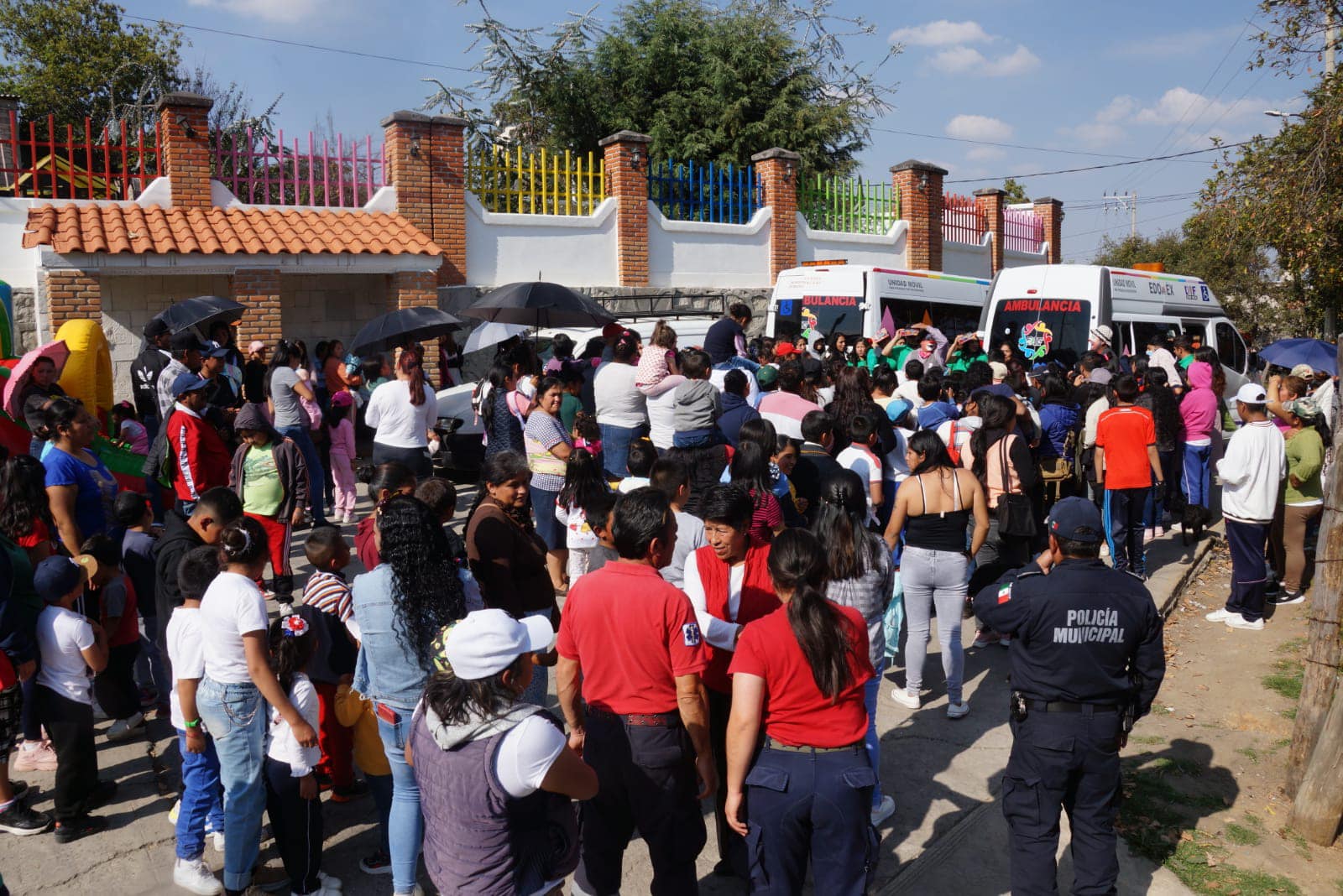 1673698864 525 Durante el festival en Conmemoracion al DiadeReyes elementos de la