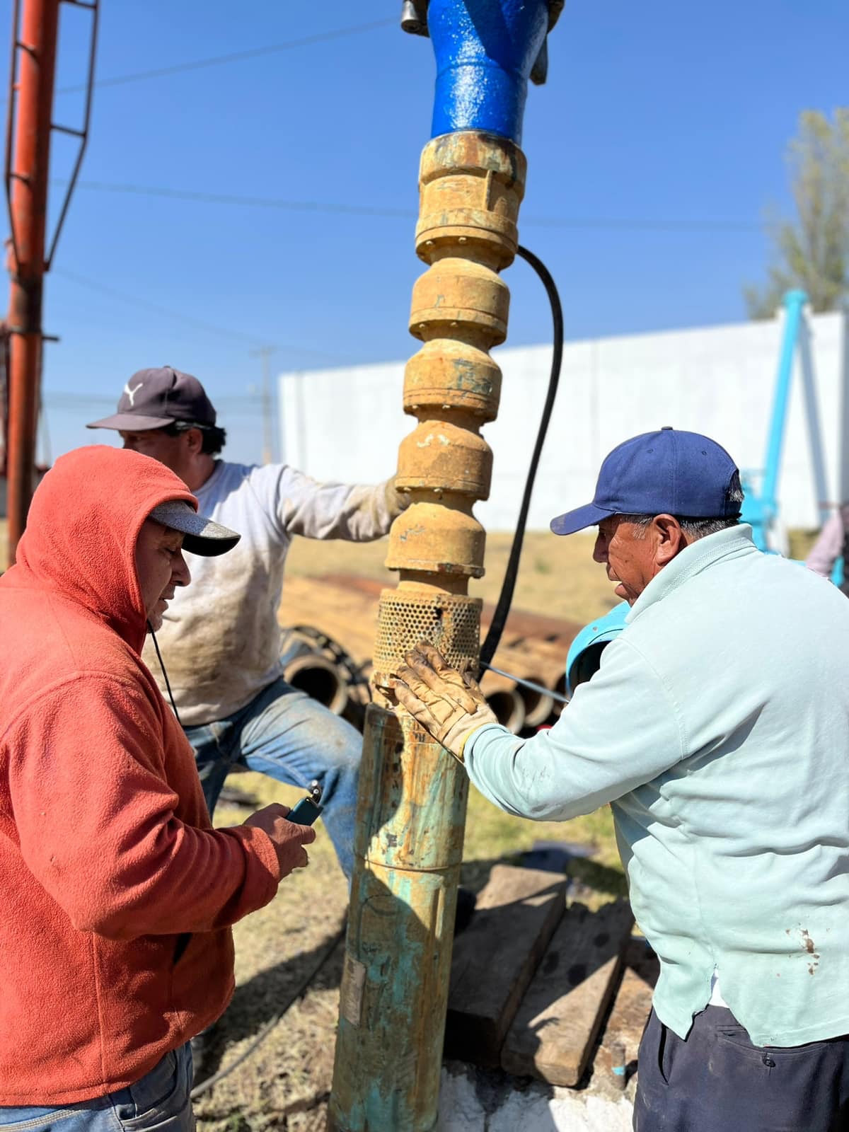 1673736460 591 Estamos comenzando la instalacion de la bomba de extraccion de