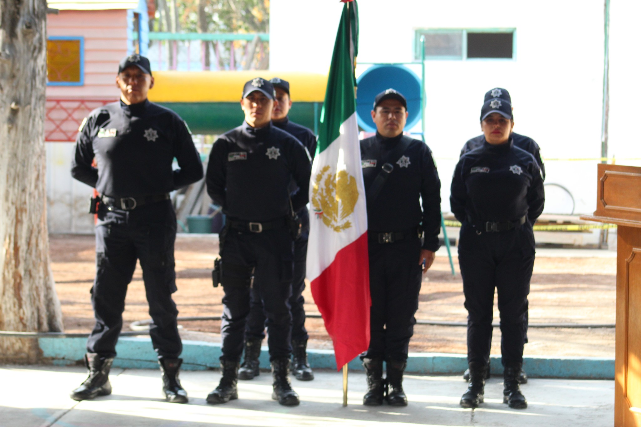 1673894354 486 Se llevo a cabo honores a la Bandera en el