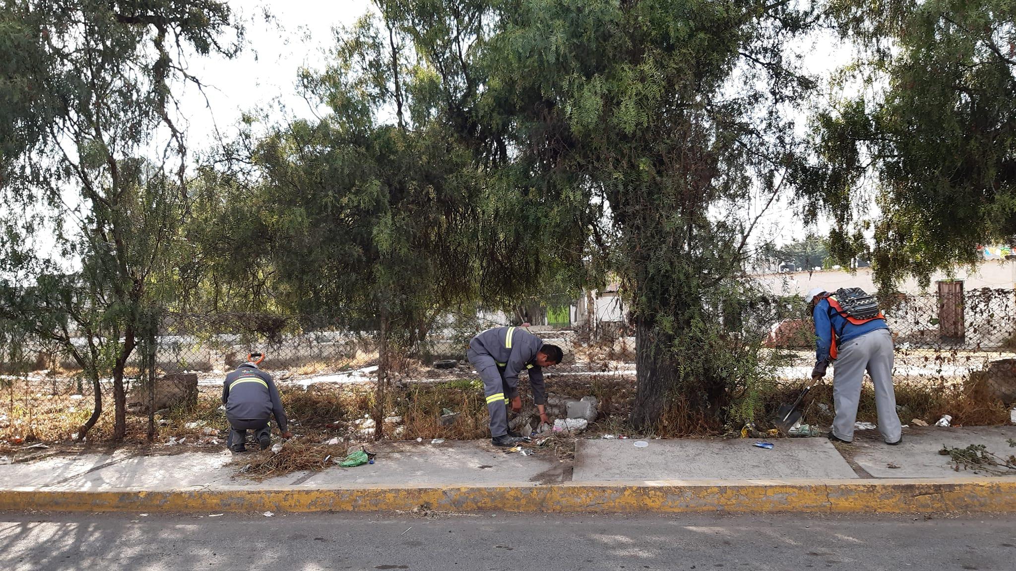 1674064932 Nos encontramos realizando trabajos de mejoramiento urbano en la Av