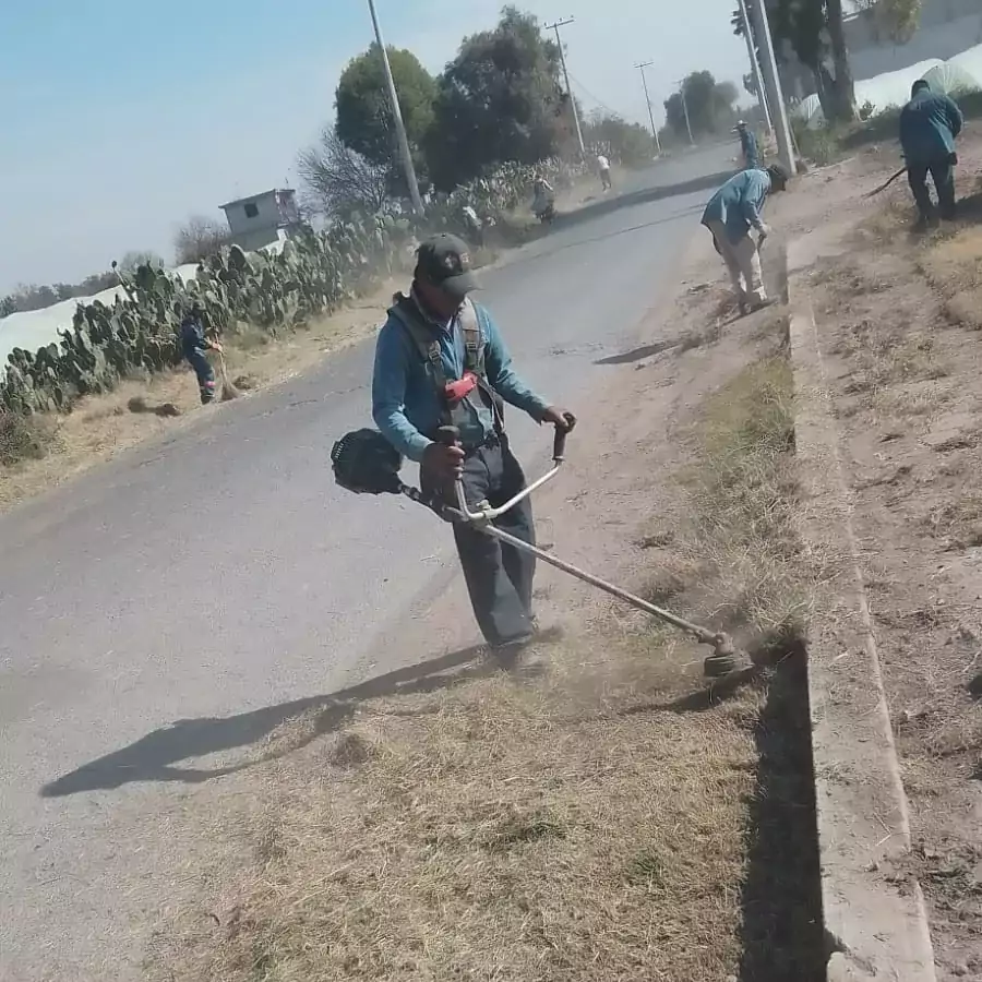 1674312285 Por instrucciones del Presidente Municipal Hilarion Coronel Lemus personal de jpg