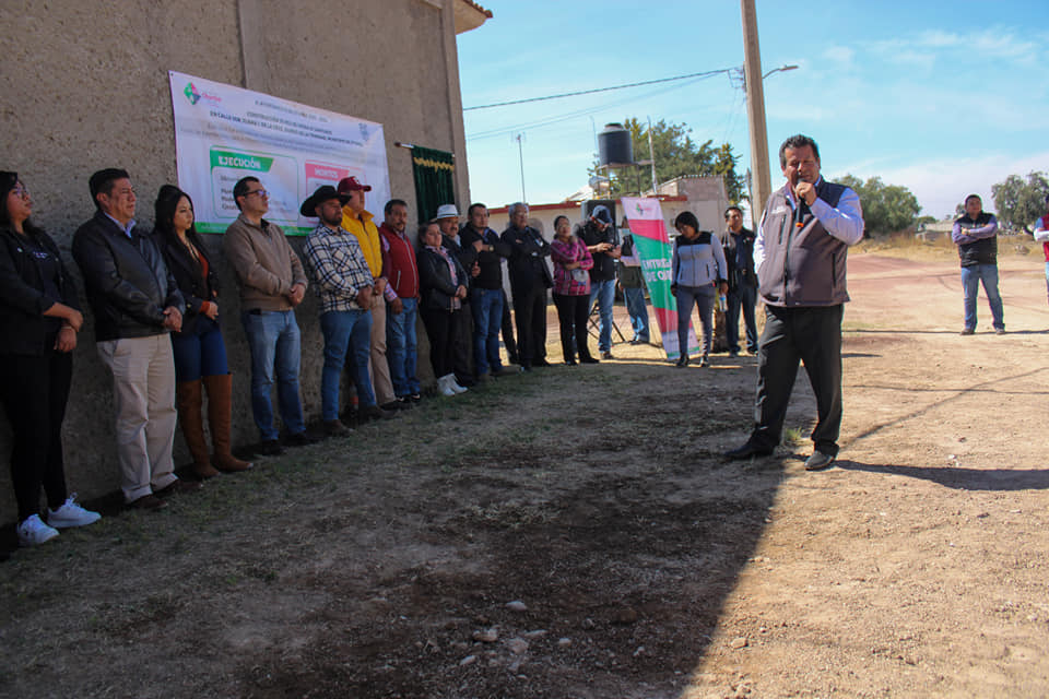 1674568230 84 Nuestro presidente Hilarion Coronel Lemus hizo la entrega de la