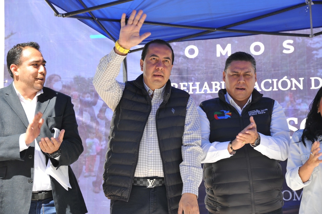 1674595775 759 En Izcalli apostamos a mejorar la infraestructura vial en beneficio