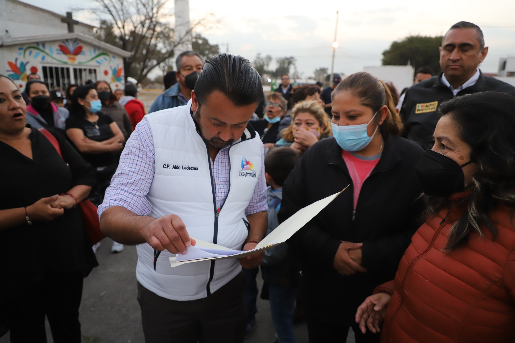 1674821564 720 El presidente municipal Aldo Ledezma recorrio el bulevar y las