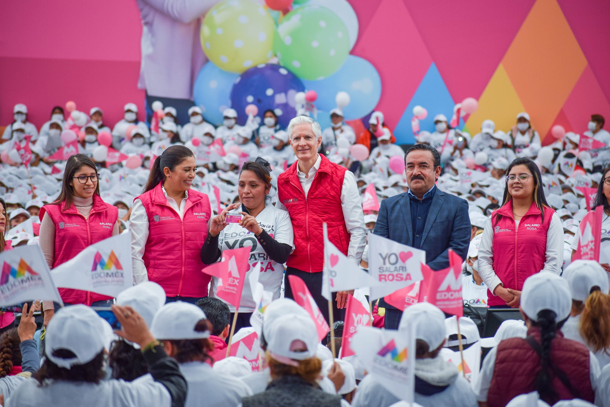 1674838660 105 EdoMex Mujeres de la region oriente reciben apoyo de