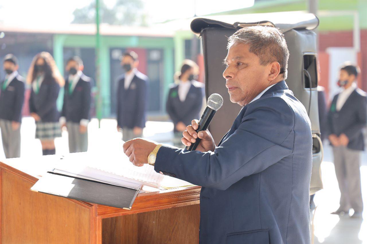 1675102729 574 Entrega de laptops a escuelas de educacion basica