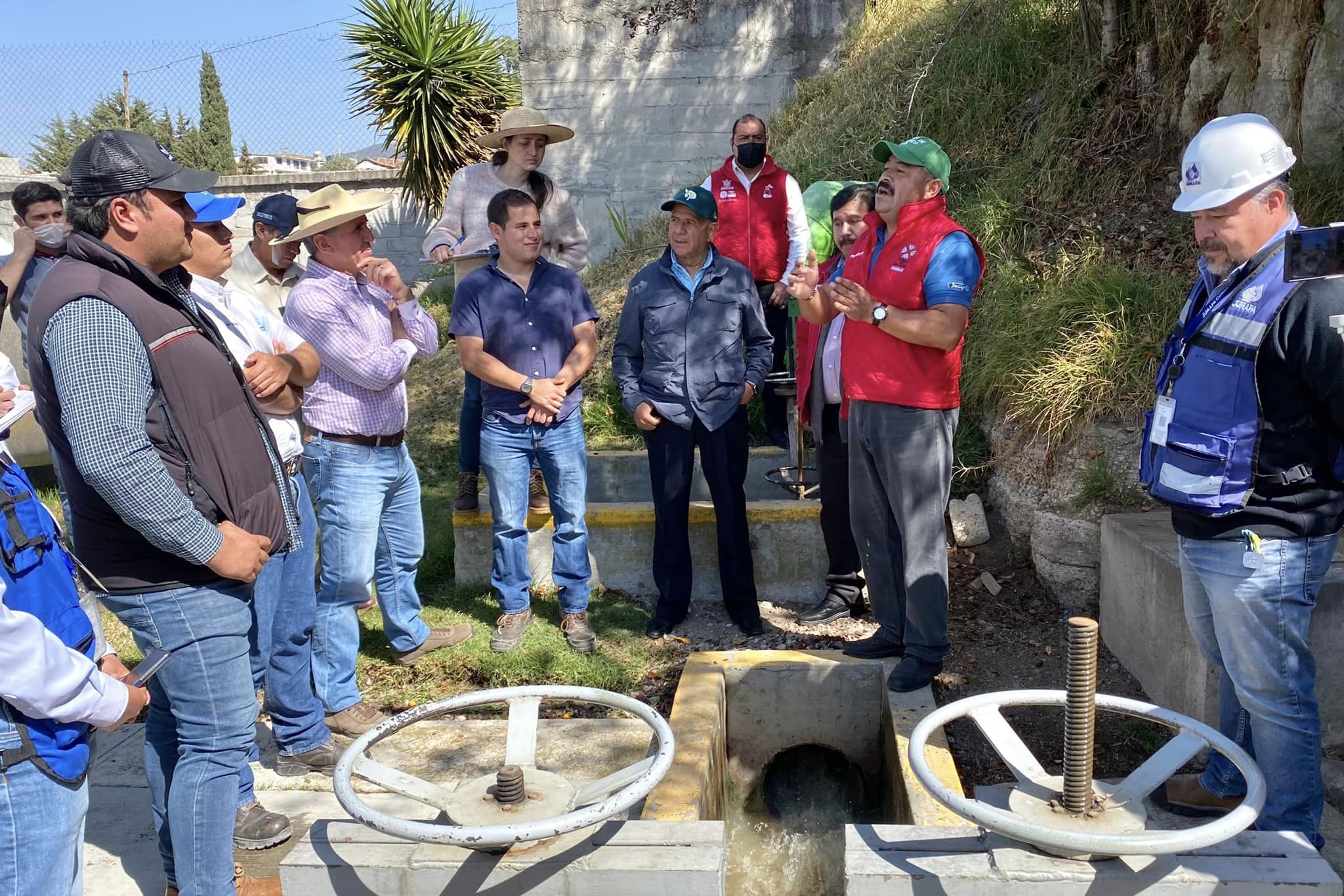 1675174973 322 El Presidente Municipal Jesus Cedillo Gonzalez realizo un recorrido en