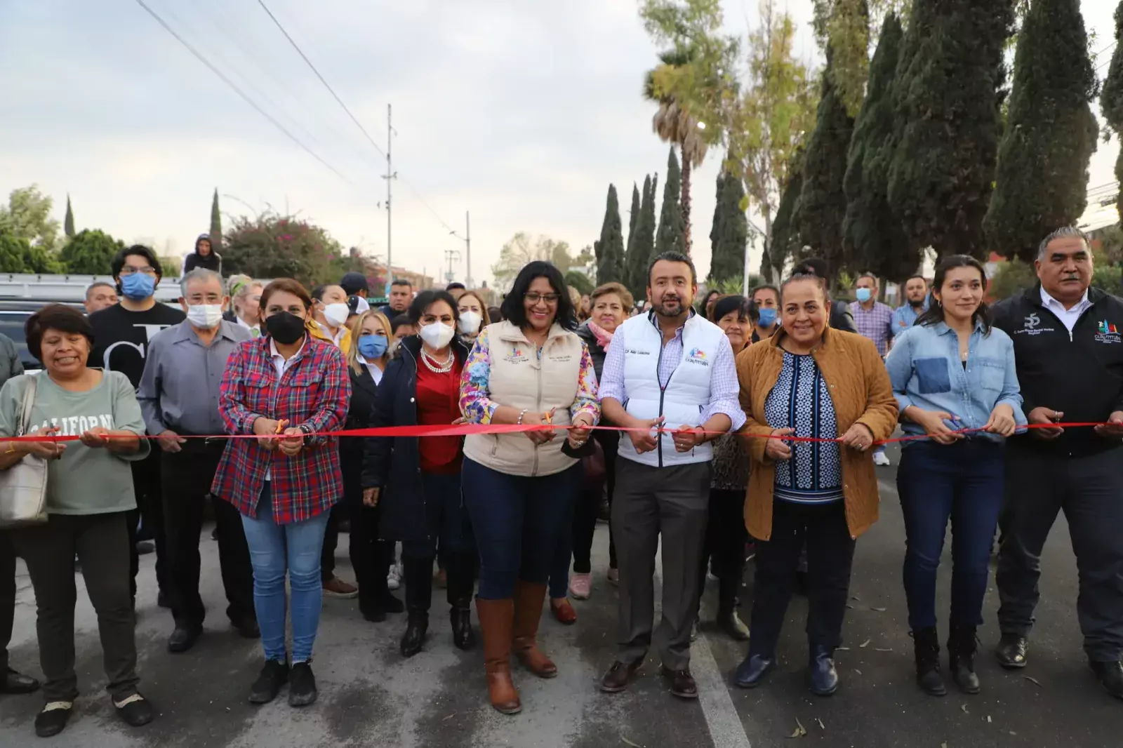 Al entregar los trabajos de repavimentacion de la Av San jpg