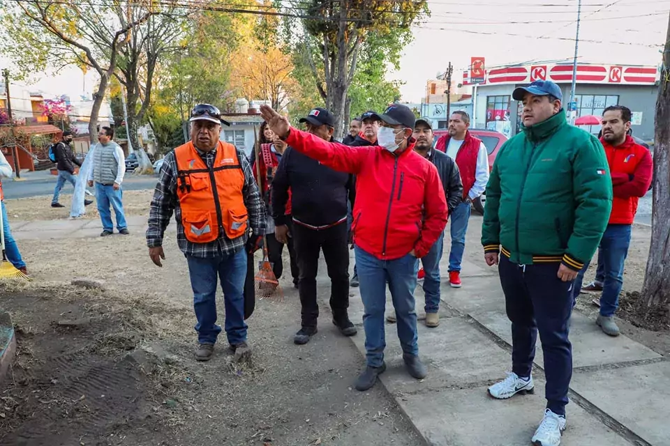 Continuamos trabajando en la Recuperacion de Espacios Publicos para que jpg