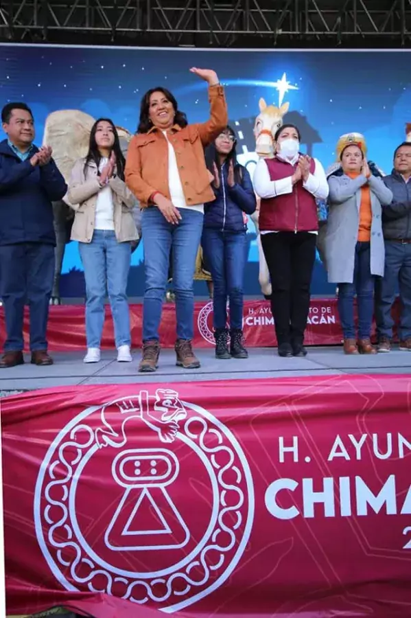 DISFRUTAN FAMILIAS CHIMALHUAQUENSES DE TRADICIONAL PARTIDA DE ROSCA jpg