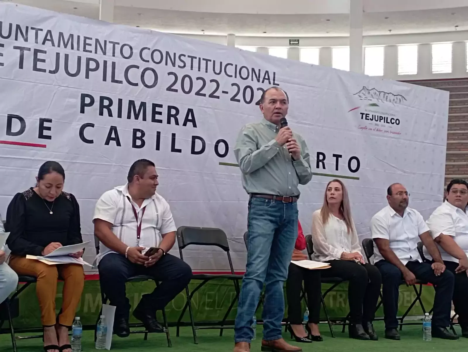 El Ayuntamiento de Tejupilco que dirige el Lic Rigoberto Lopez jpg