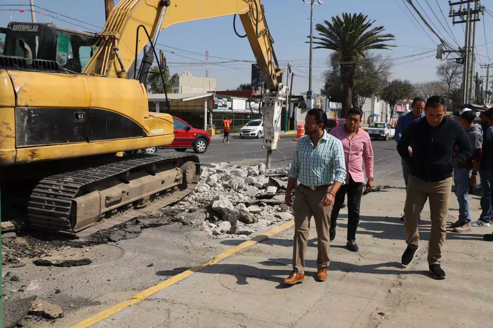 El presidente municipal Aldo Ledezma superviso el inicio de jpg