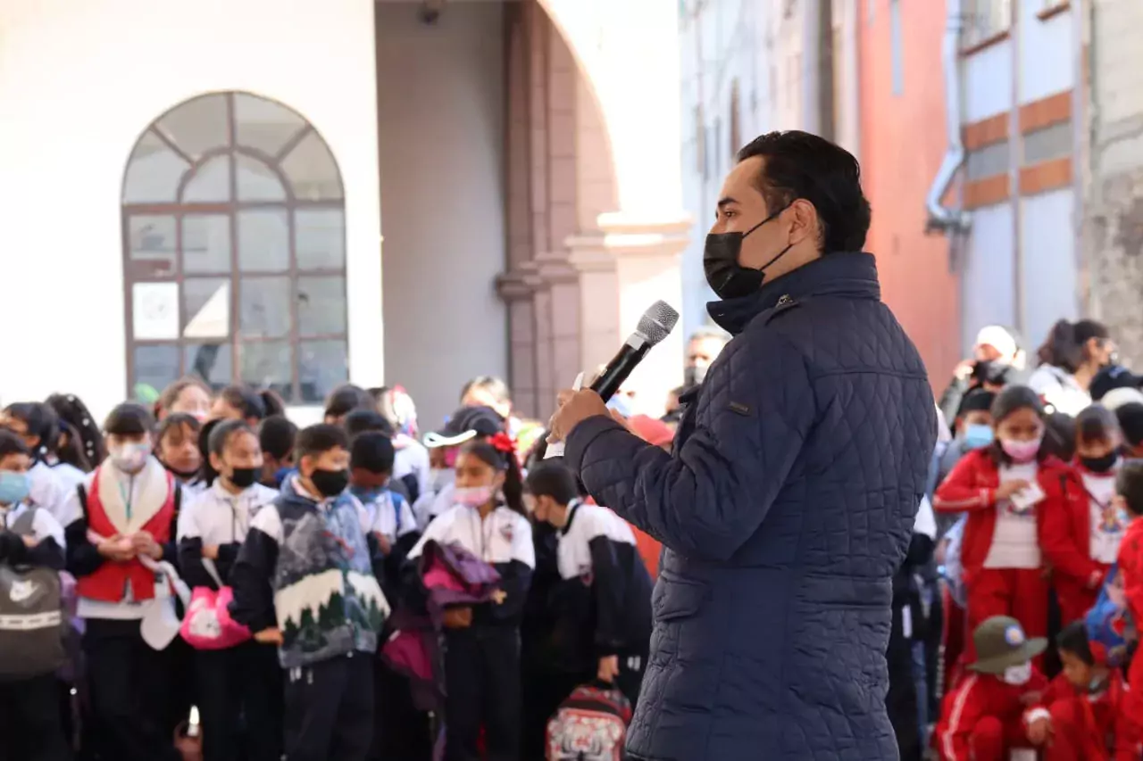 En coordinacion con la Esc Normal Rural Lazaro Cardenas del jpg