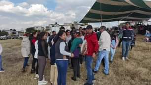 En vivo festejando dia de reyes San Juan Jalpa