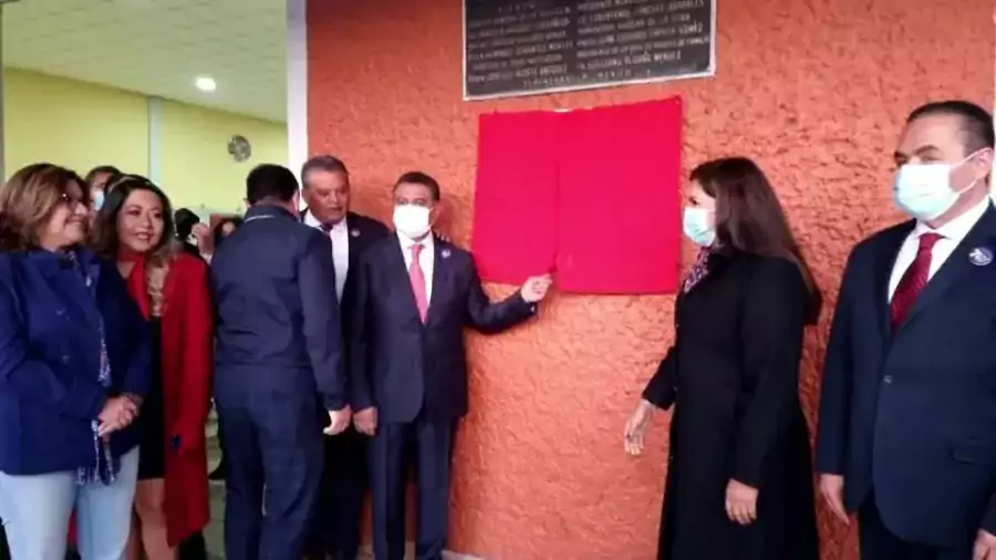 EnVivo Entrega de la remodelacion del auditorio de la Secundaria jpg