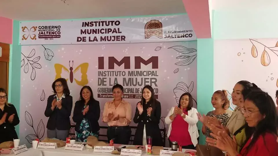 Se llevo a cabo reunion de Titulares de los Institutos jpg