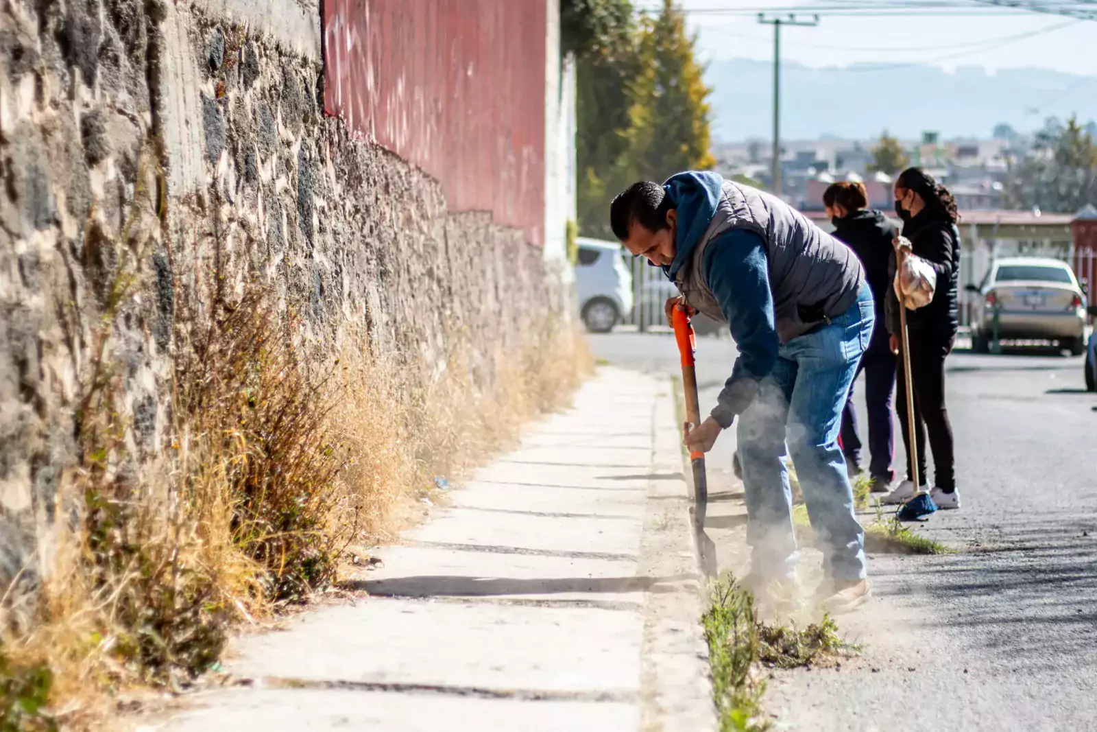 Trabajando en el mejoramiento de las vialidades y la imagen jpg