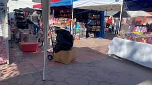 Ya esta iniciando el tianguis del juguete