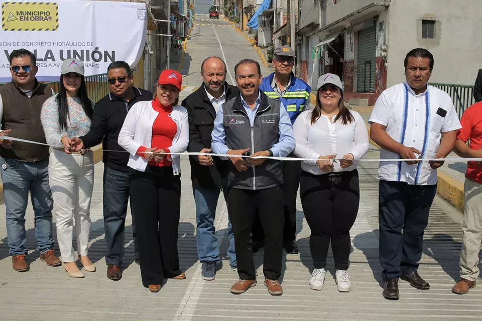 ¡Continuamos trabajado en vialidades dignas en nuestro AtizapanDeZaragoza Acud jpg