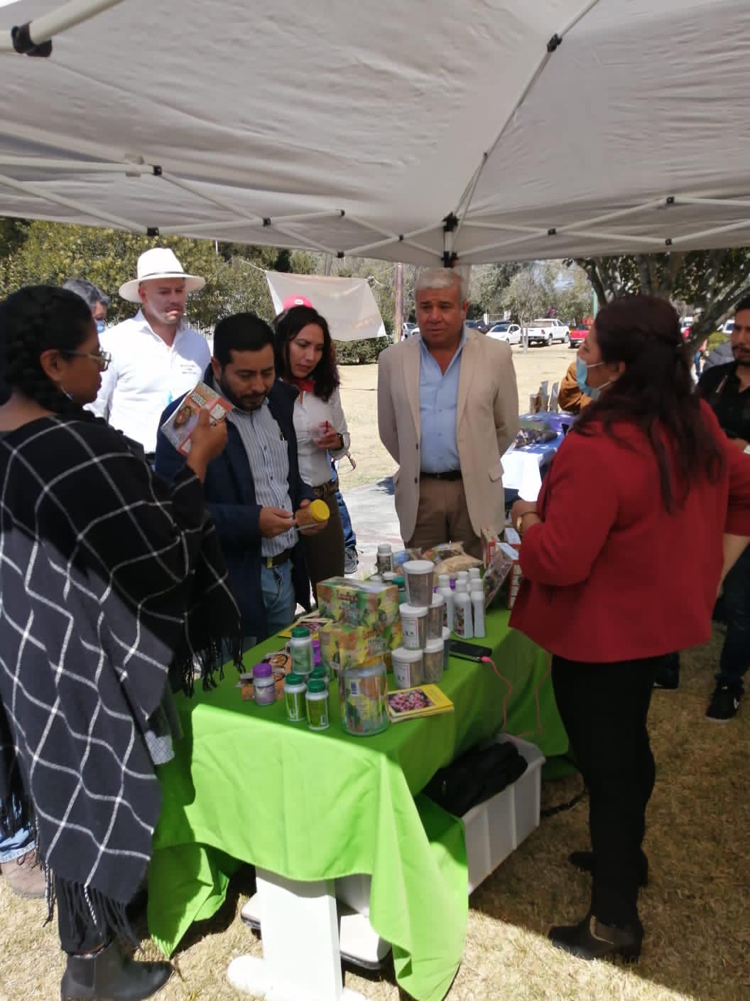 1675254515 677 Hoy dos productores agropecuarios de nuestro Tenango formaron parte del