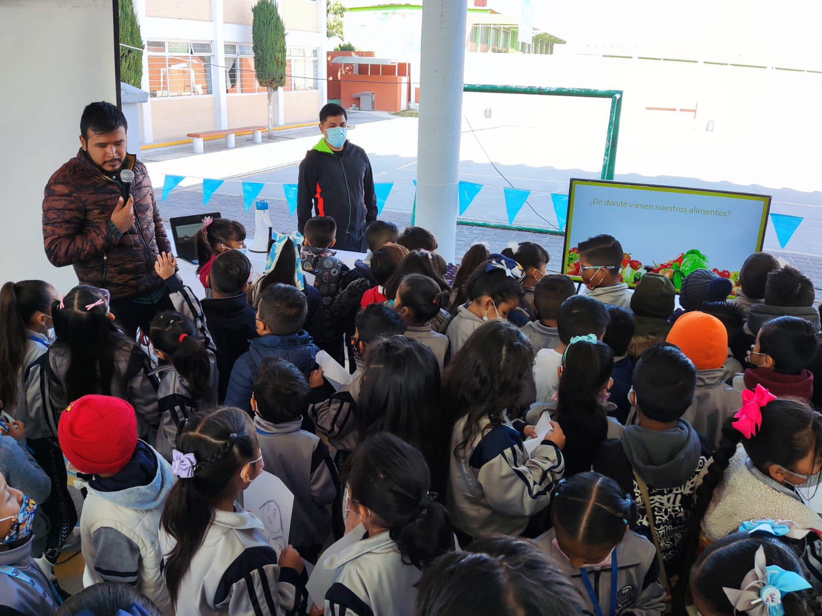 1675254716 101 Inauguramos la Feria del Agua en la escuela primaria Frida