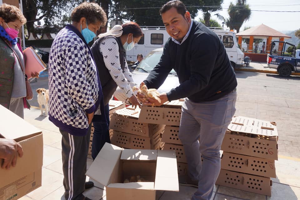 1675293932 563 Con el apoyo de la Presidenta Municipal la Lic Astrid