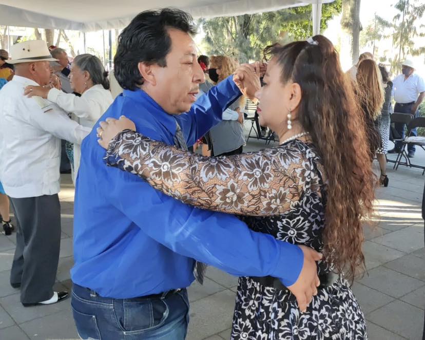 1675349684 Con gran exito regresaron Las Tardes del Danzon al Jardin