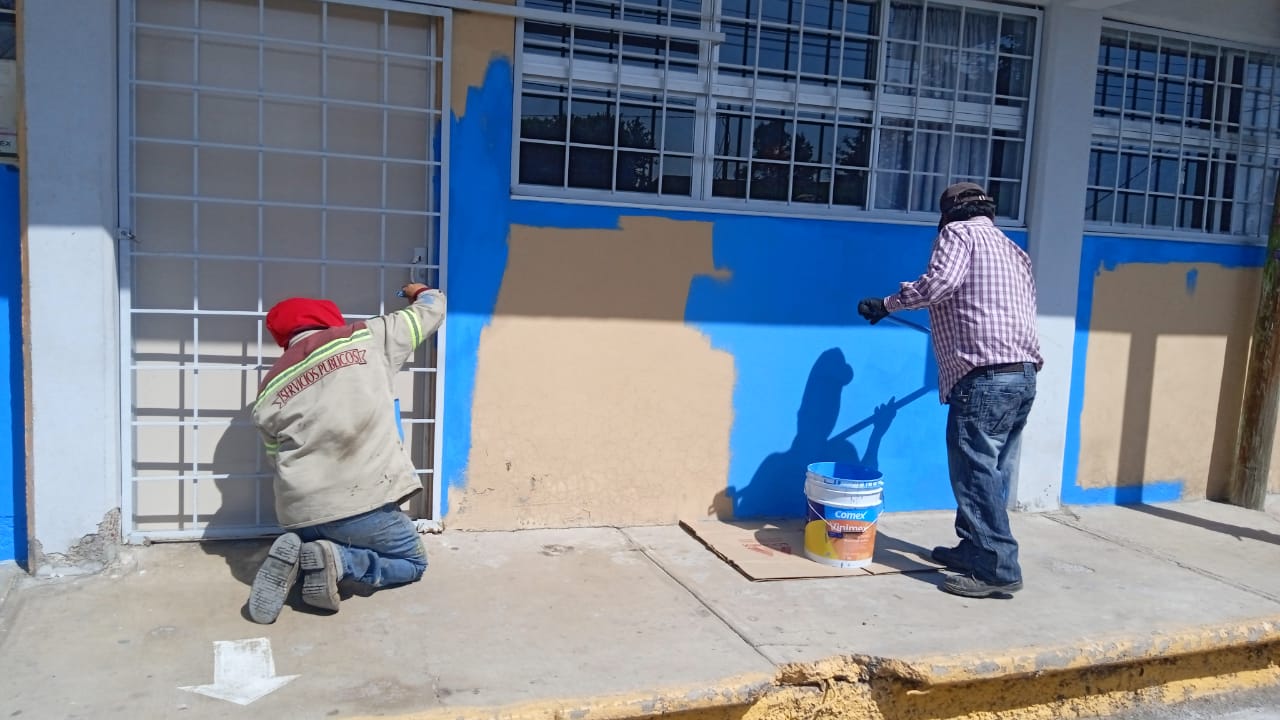 1675436027 988 ¡¡¡TRABAJOS DE PINTURA EN LA ESCUELA PRIMARIA MIGUEL HIDALGO DE